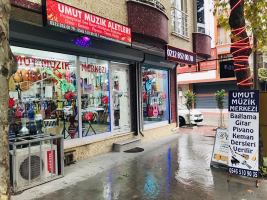 Umut Müzik Merkezi Müzik Aletleri Mağazası Müzik Okulu